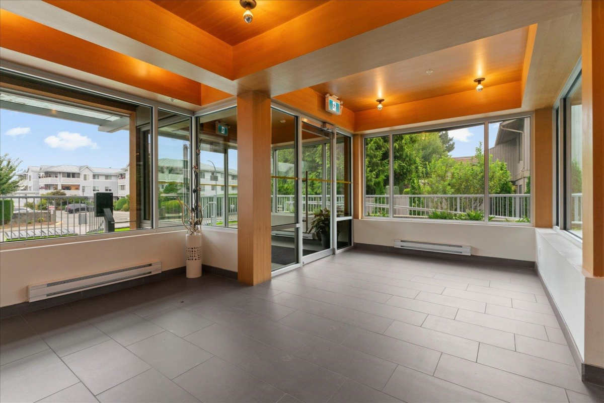 Outdoor Deck Photo of 509 32838 Landeau Place, Abbotsford, BC