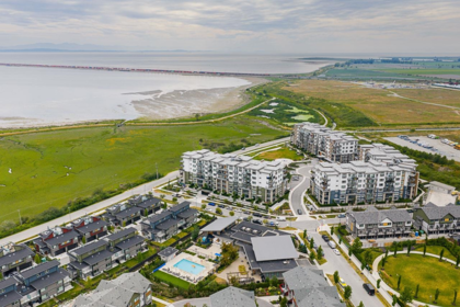 105 2431 Rabbit Drive, Tsawwassen, BC, Tsawwassen North — 1 bed apartment/condo for sale