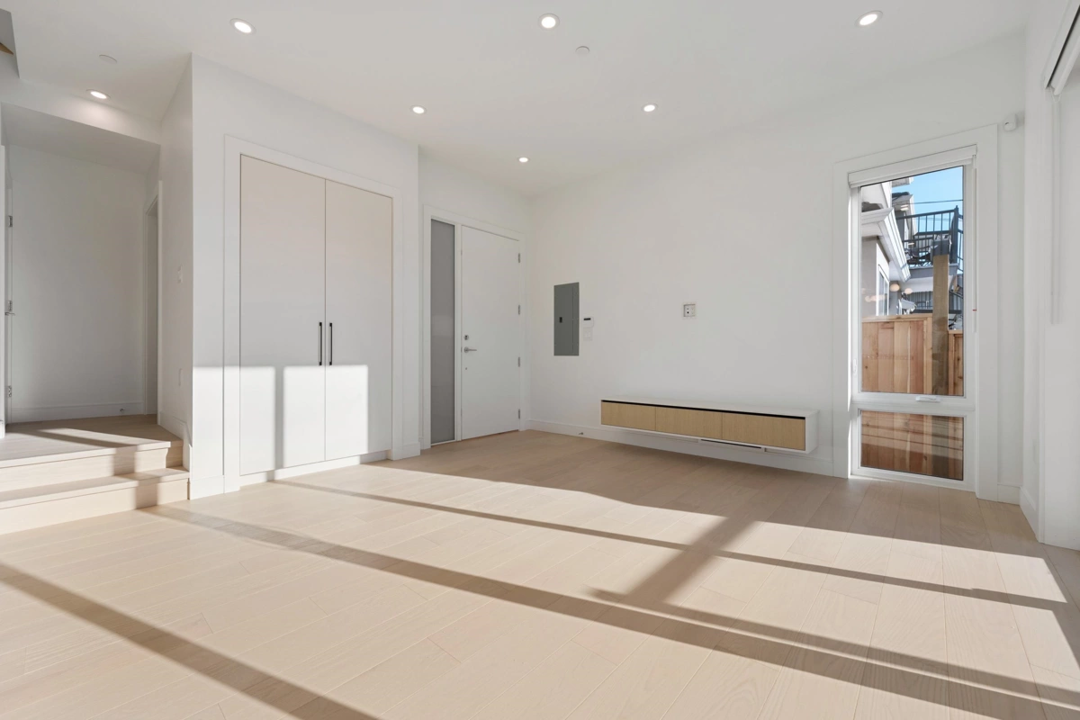 Exterior Rear Photo of 2 6933 Prince Edward Street, Vancouver, BC