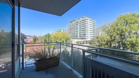 Office / Den Photo of 302 6200 River Road, Richmond, BC