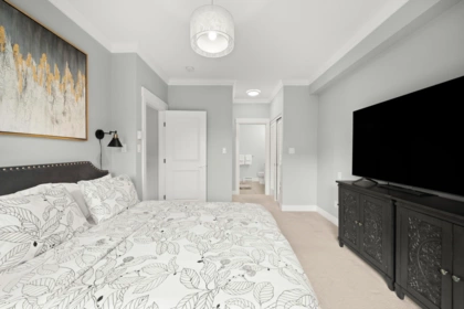 Walk-In Closet Photo of 419 20728 Willoughby Town Centre Drive, Langley, BC