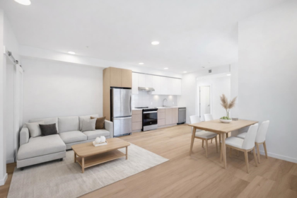 400 37994 Second Avenue, Squamish, BC, Downtown SQ — 2 bed apartment/condo for sale