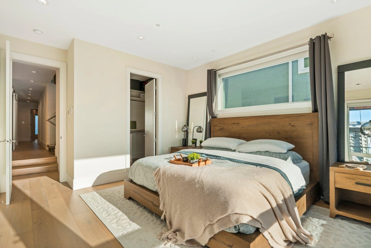 Bedroom 3 Photo of 14857 Buena Vista, White Rock, BC