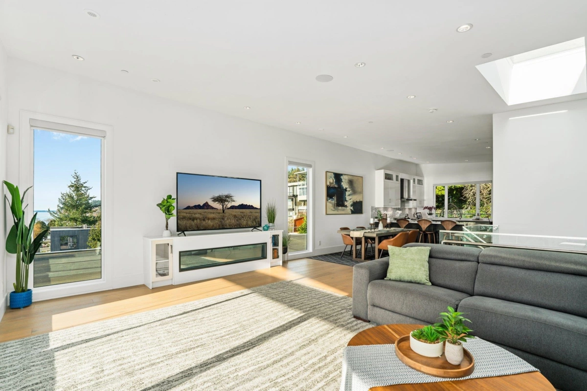 Exterior Rear Photo of 14857 Buena Vista, White Rock, BC