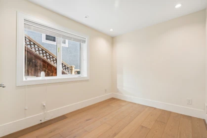 Entry Foyer Photo of 14857 Buena Vista, White Rock, BC