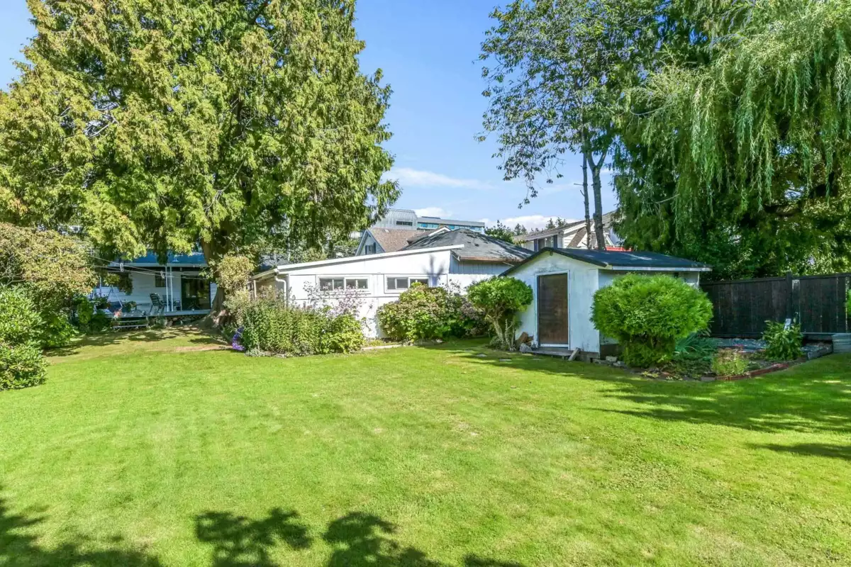 Dining Area Photo of 14022 92 Avenue, Surrey, BC