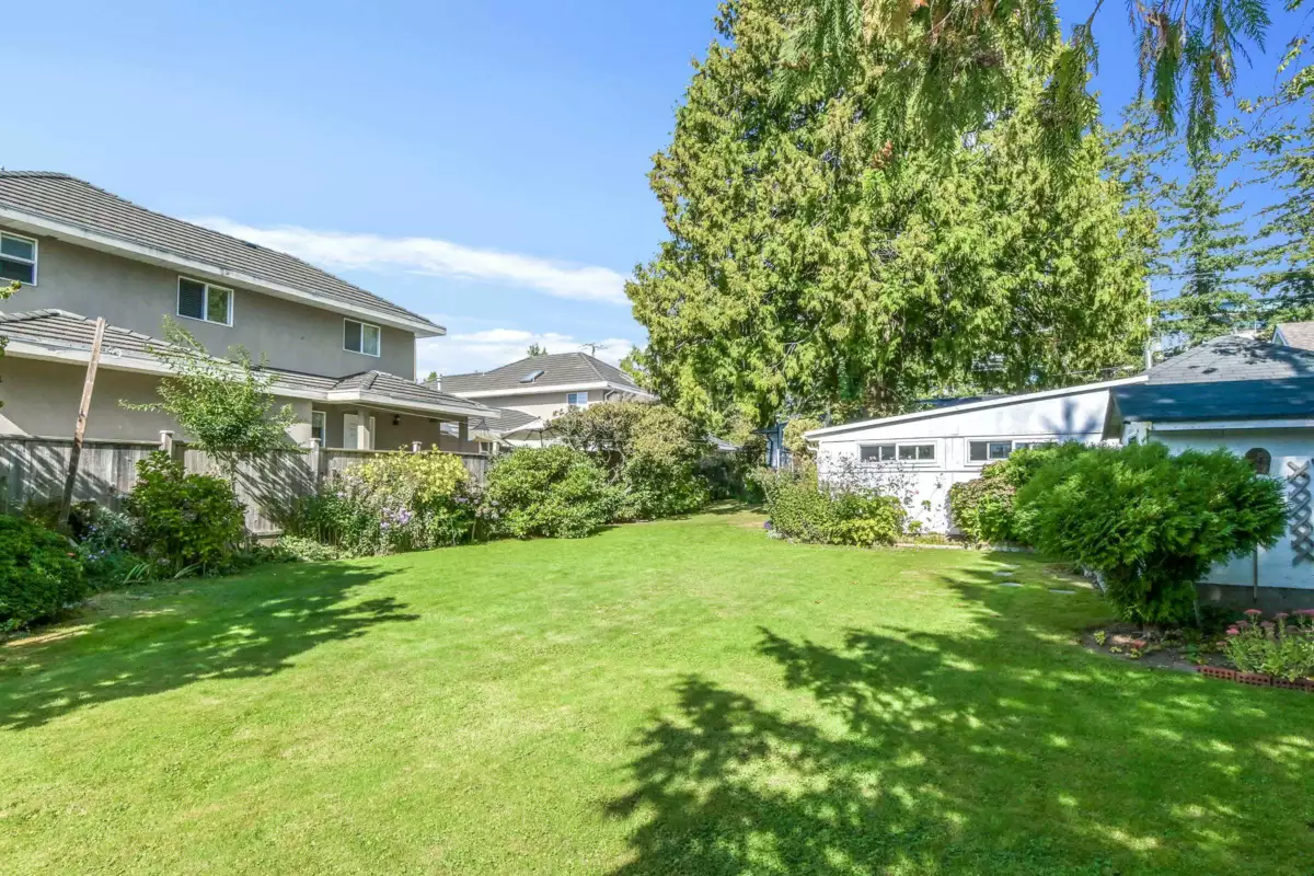 Loft / Bonus Room Photo of 14022 92 Avenue, Surrey, BC