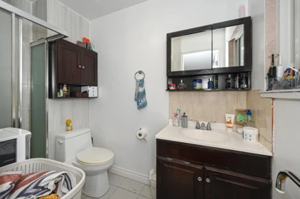 Laundry Room Photo of 2295 E 48th Avenue, Vancouver, BC