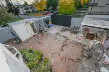 Swimming Pool Photo of 2295 E 48th Avenue, Vancouver, BC