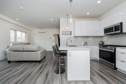 A303 8447 202 Street, Langley, BC, Langley — Apartment/Condo for sale