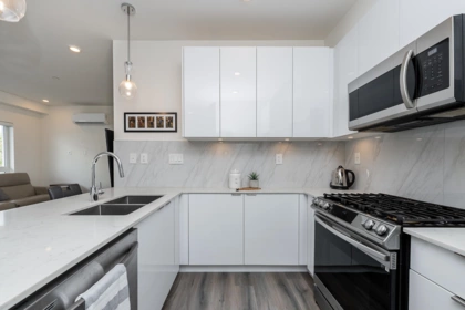 A303 8447 202 Street, Langley, BC, Langley — Apartment/Condo for sale