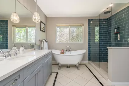 Hot Tub / Spa Photo of 19115 Doerksen Drive, Pitt Meadows, BC