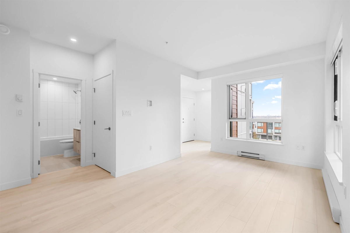 Basement Recreation Room Photo of 408 3596 Malsum Drive, North Vancouver, BC