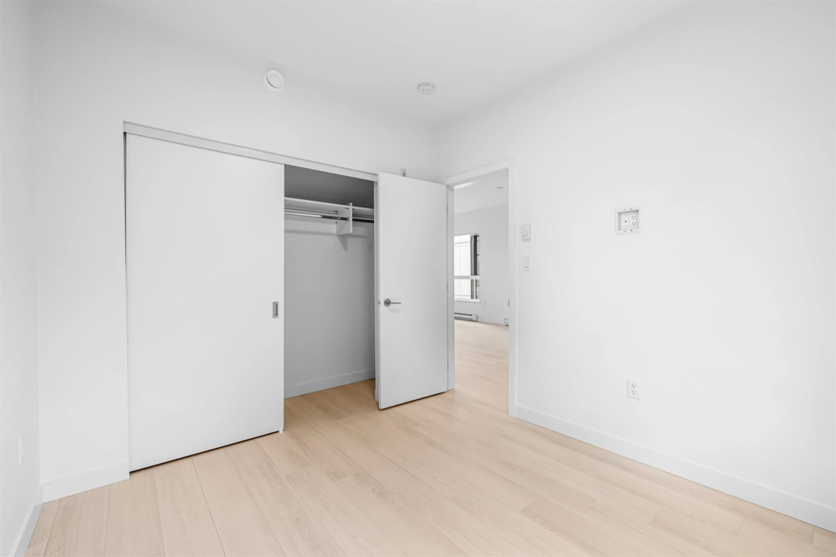 Guest Bathroom Photo of 408 3596 Malsum Drive, North Vancouver, BC