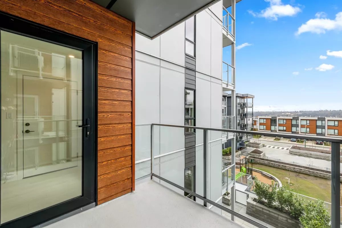 Outdoor Patio Photo of 408 3596 Malsum Drive, North Vancouver, BC