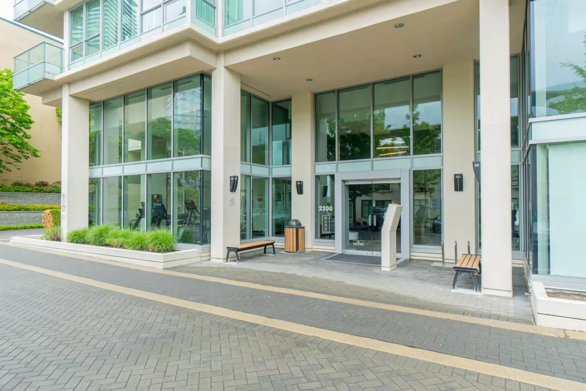 Exterior Rear Photo of 1901 2200 Douglas Road, Burnaby, BC