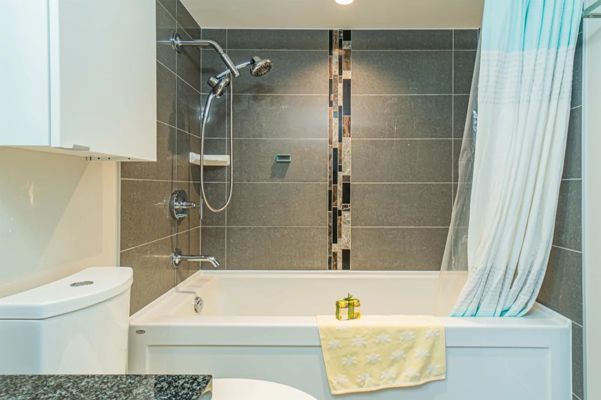 Outdoor Deck Photo of 1901 2200 Douglas Road, Burnaby, BC