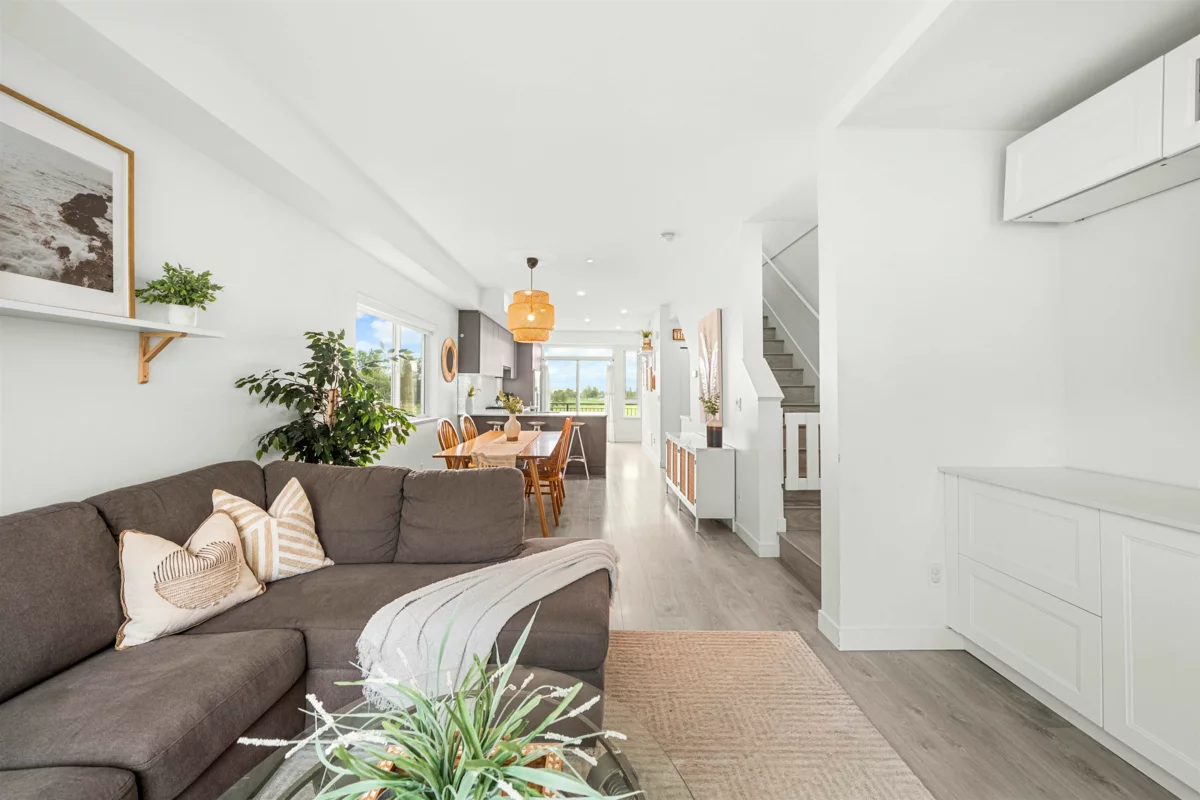 Family Room Photo of 13 4408 Cormorant Way, Tsawwassen, BC