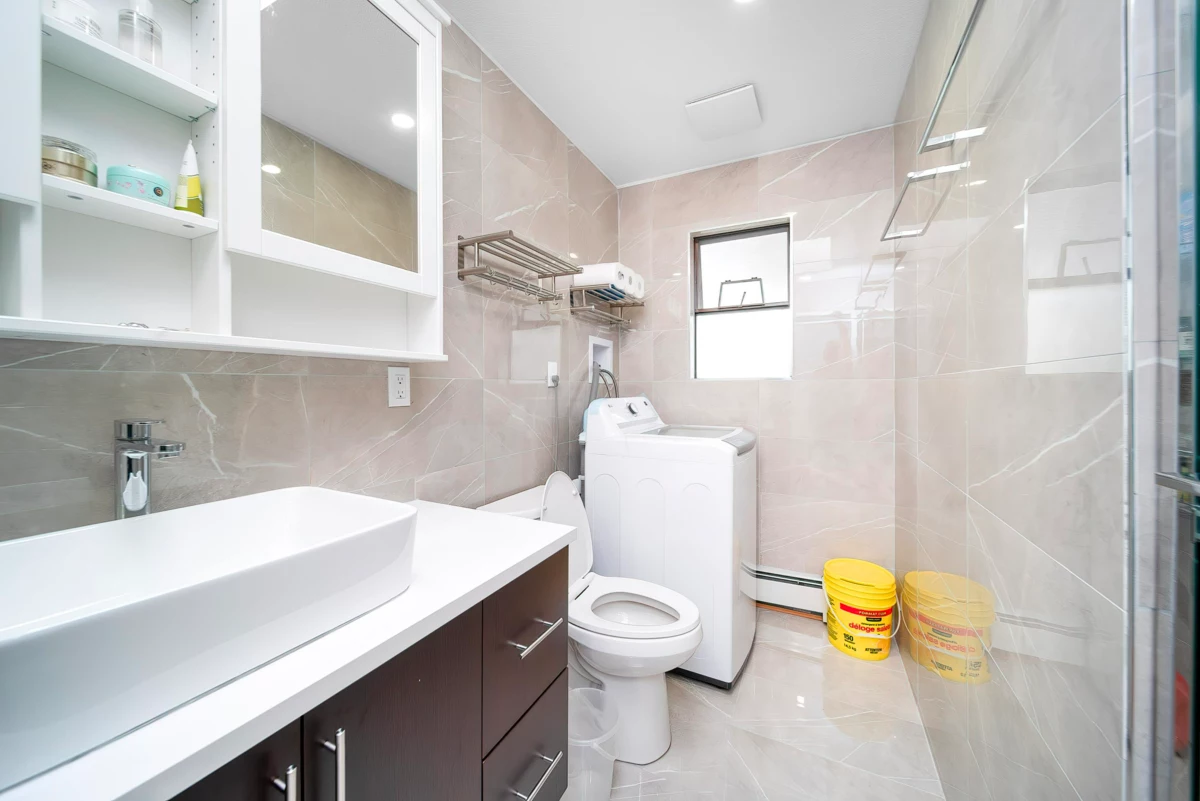 Office / Den Photo of 3609 Turner Street, Vancouver, BC