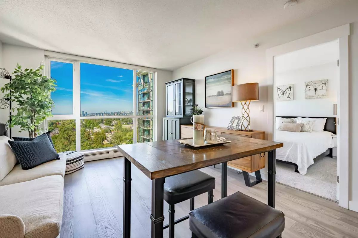 Family Room Photo of 1705 10777 University Drive, Surrey, BC