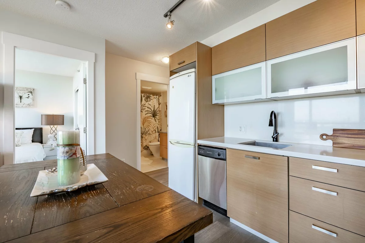 Walk-In Closet Photo of 1705 10777 University Drive, Surrey, BC