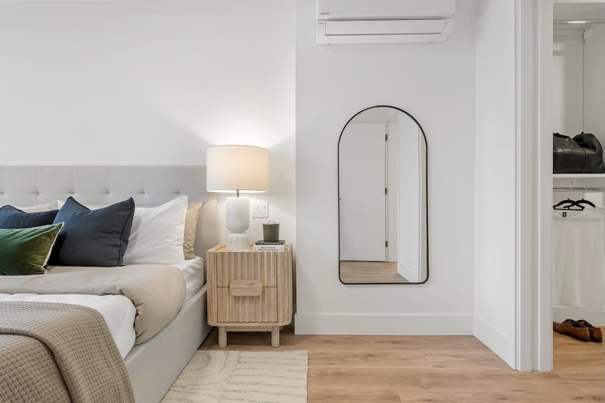 Bedroom 3 Photo of 601 33160 Plaxton Crescent, Abbotsford, BC