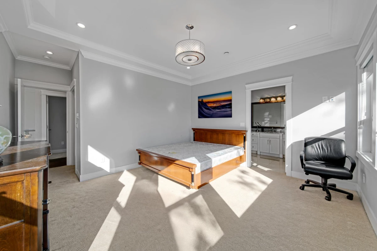 Bedroom 3 Photo of 8543 Royal Oak Avenue, Burnaby, BC