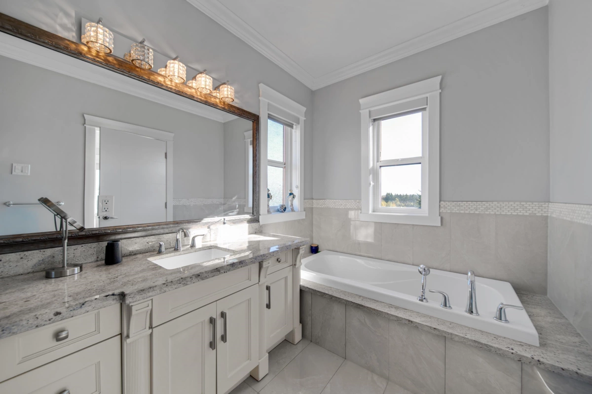 Guest Bathroom Photo of 8543 Royal Oak Avenue, Burnaby, BC