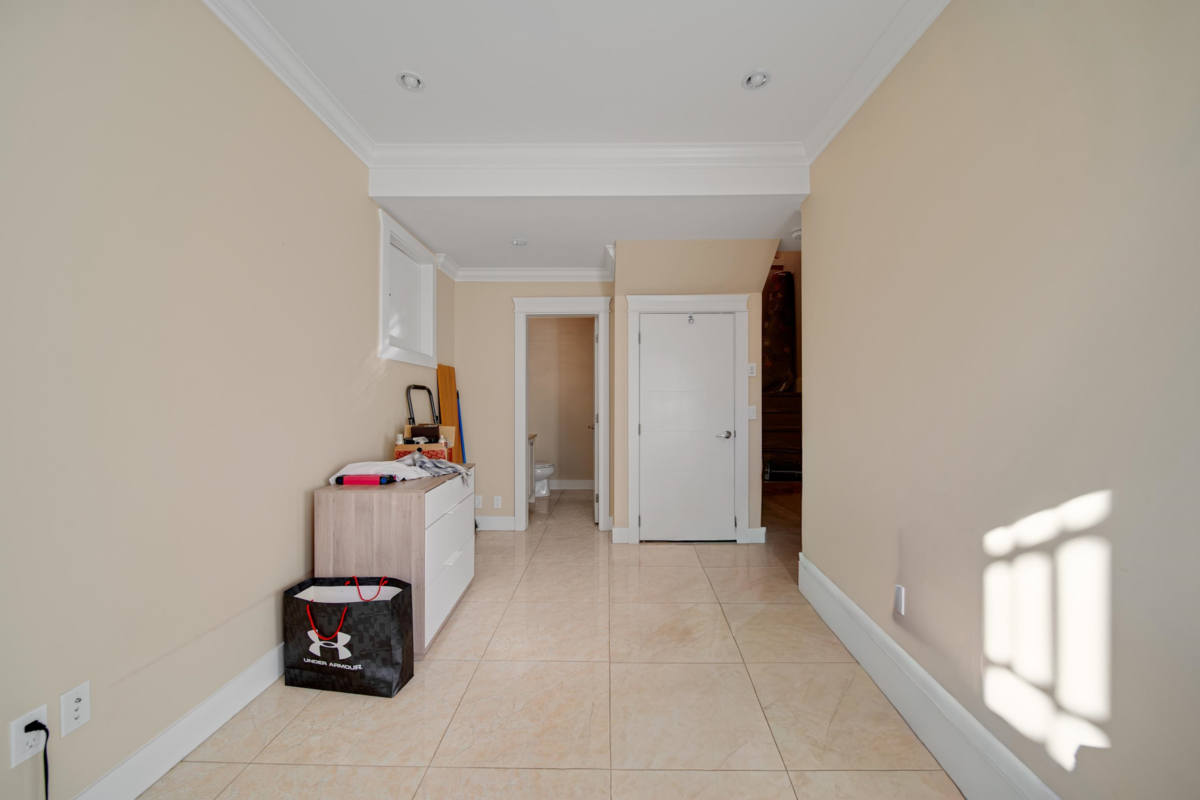 Mudroom Photo of 8543 Royal Oak Avenue, Burnaby, BC