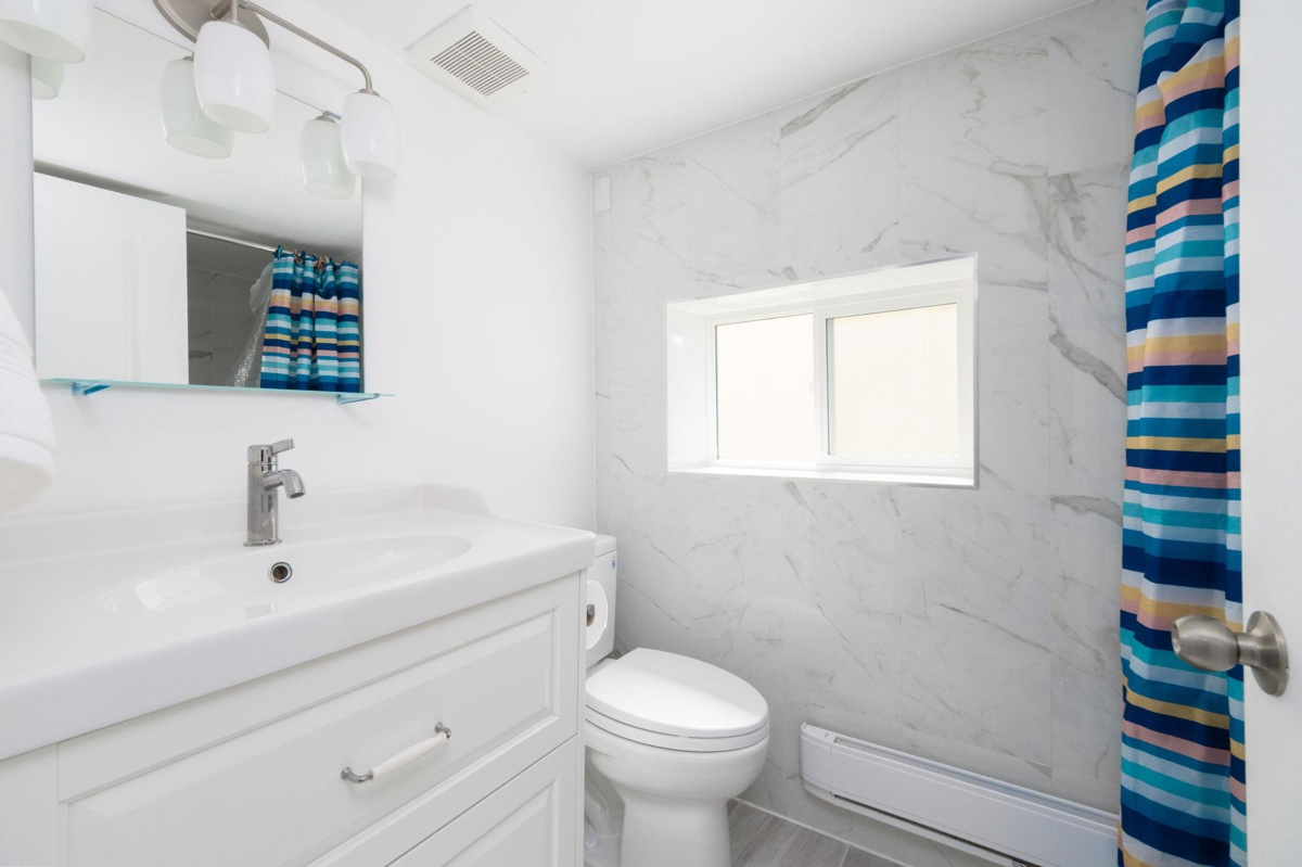 Aerial View of 7696 Davies Street, Burnaby, BC