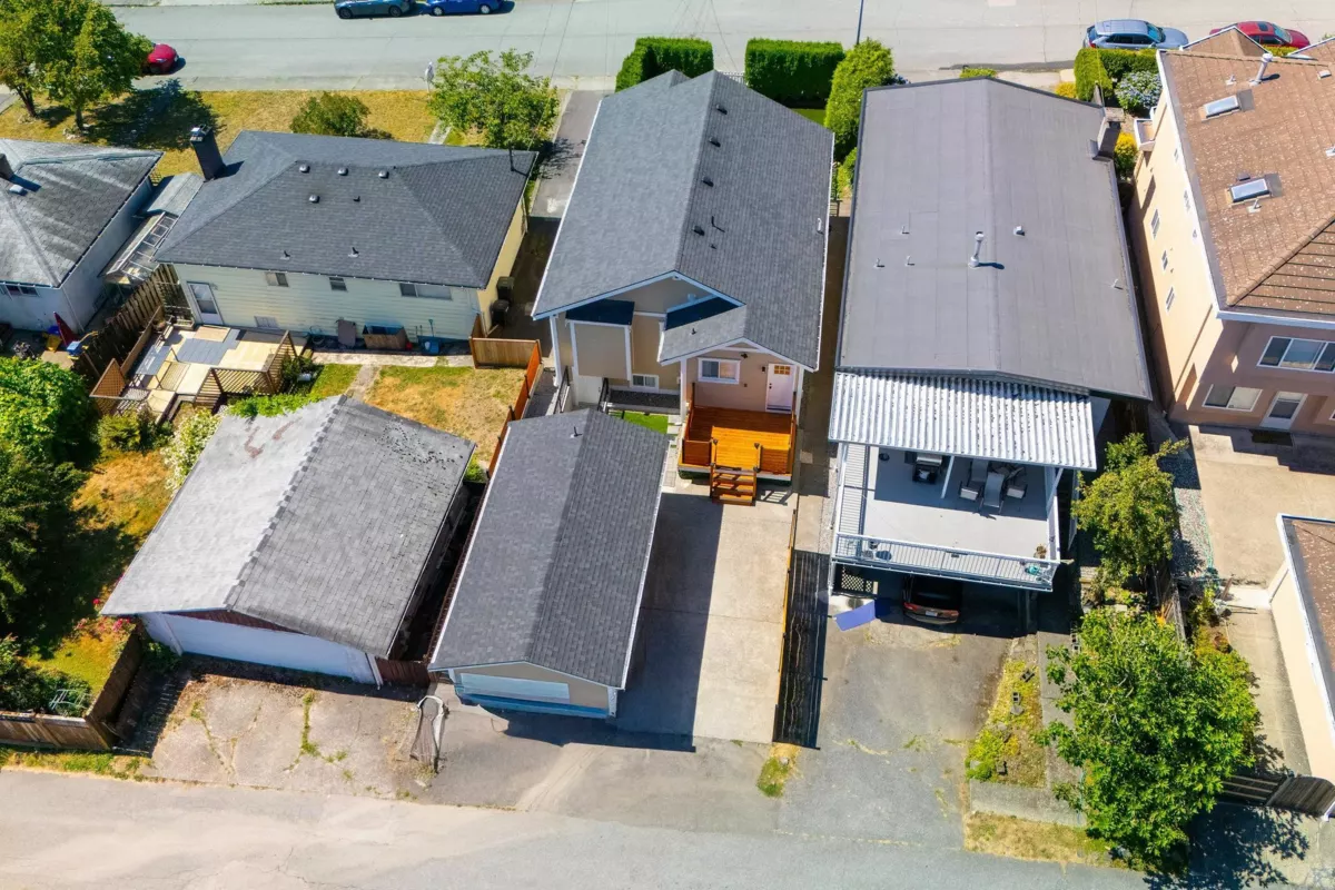 Community Amenities Photo (Clubhouse) of 7696 Davies Street, Burnaby, BC