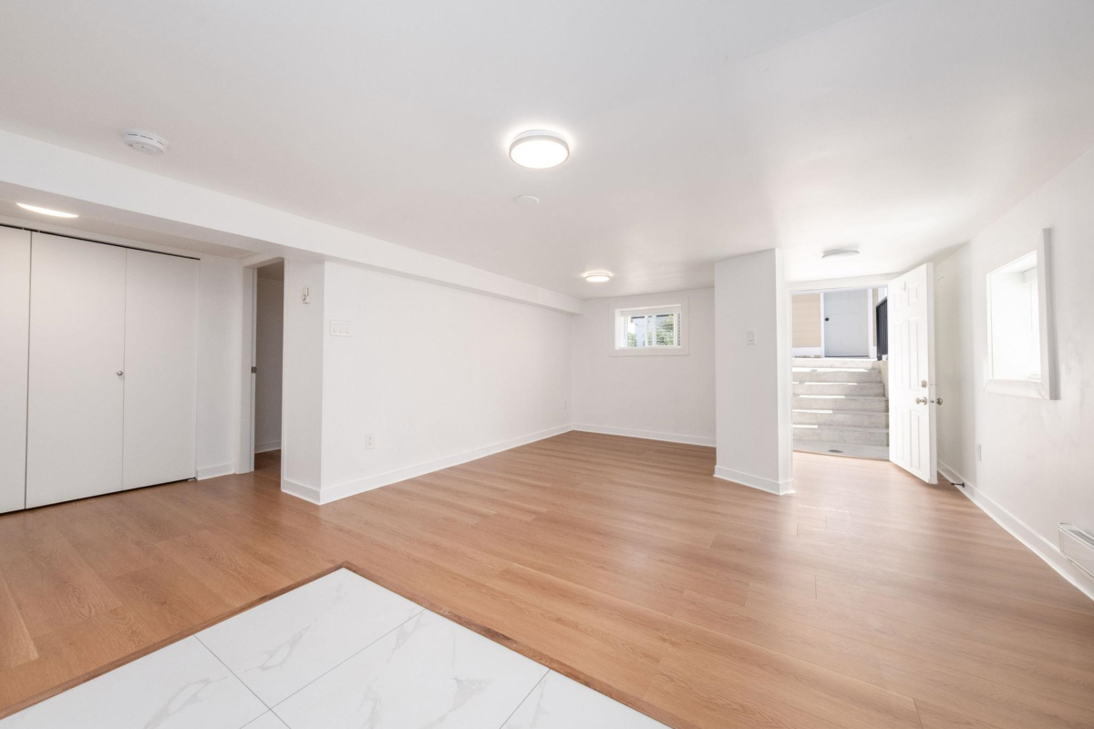 Front Yard Photo of 7696 Davies Street, Burnaby, BC