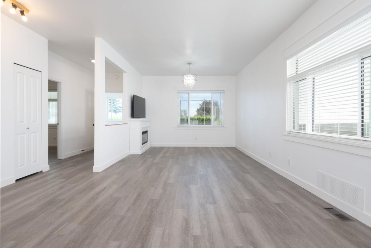 Kitchen Island Photo of 7696 Davies Street, Burnaby, BC