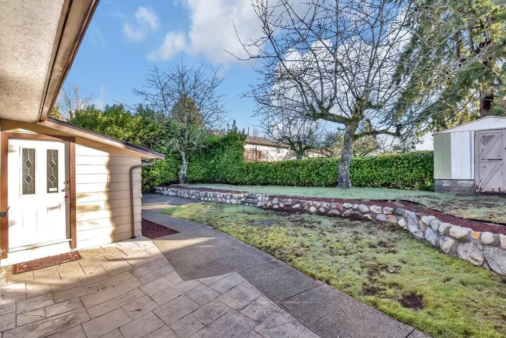 Living Room Photo of 10320 140 Street, Surrey, BC