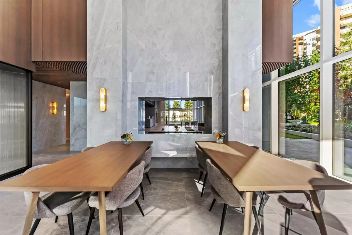 Front Yard Photo of 806 720 Farrow Street, Coquitlam, BC