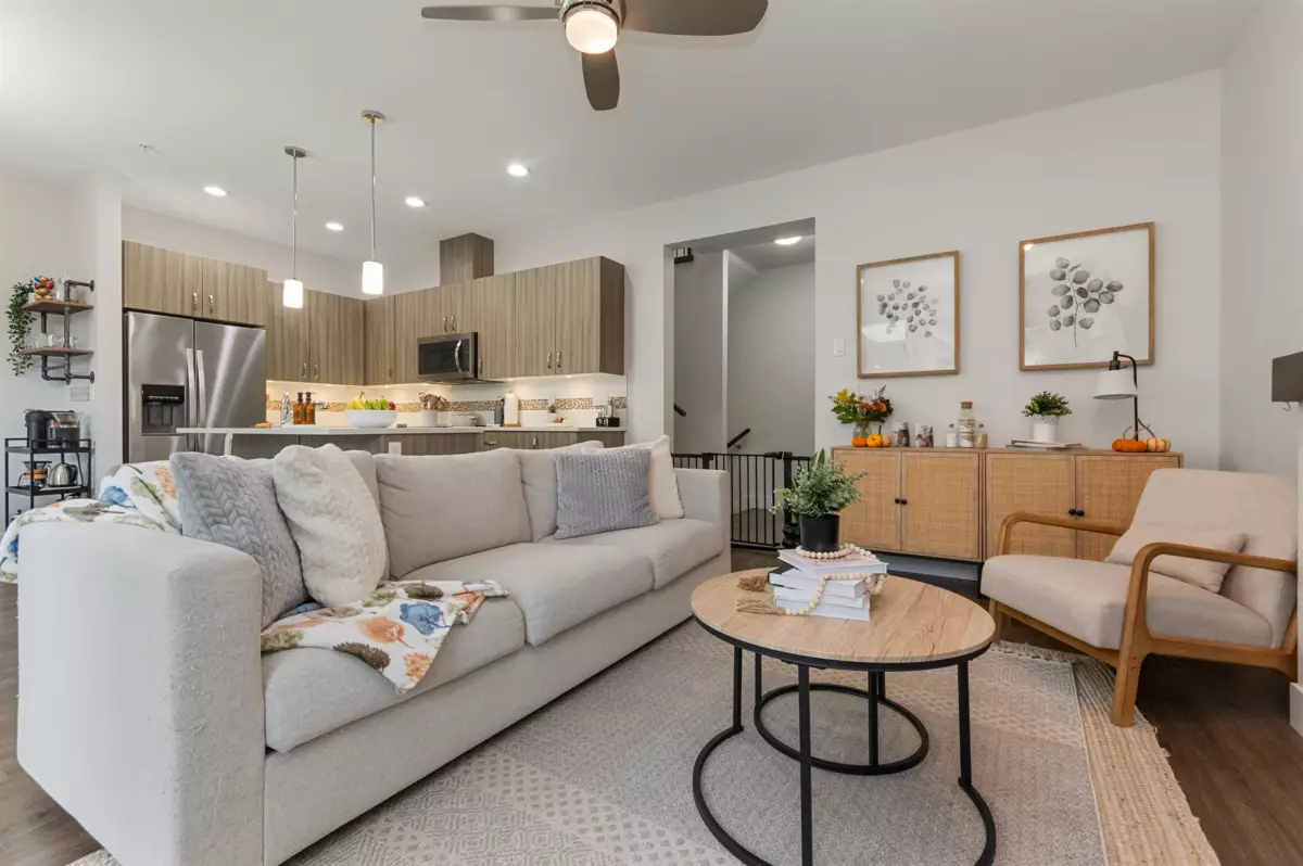 Guest Bathroom Photo of 2 5797 Promontory Road, Chilliwack, BC