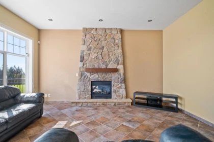 3233 Chartwell Lane, Coquitlam, BC, Coquitlam — Single Family Residence for sale