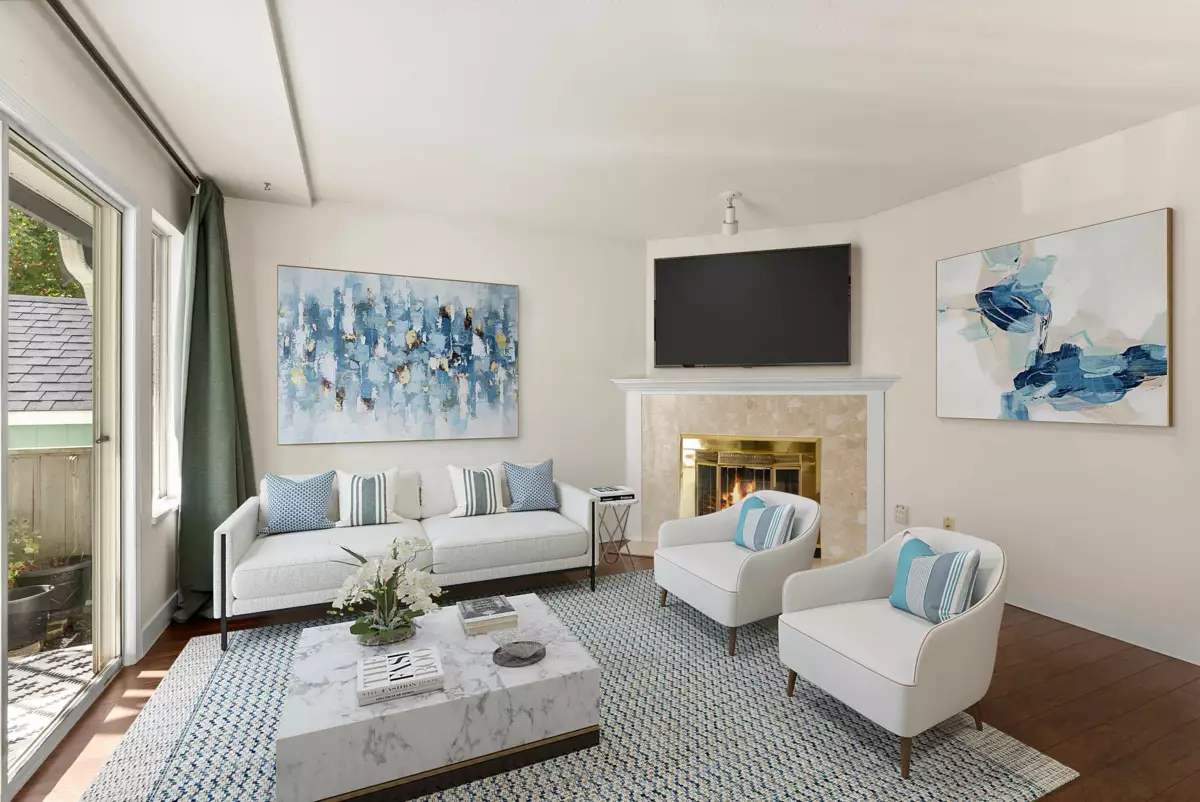 Hot Tub / Spa Photo of 5 4890 48 Avenue, Ladner, BC