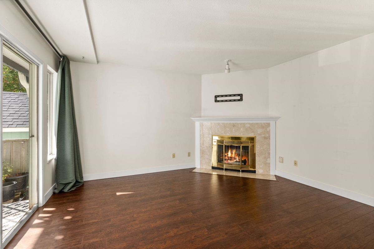 Loft / Bonus Room Photo of 5 4890 48 Avenue, Ladner, BC