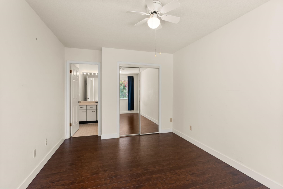 Outdoor Deck Photo of 5 4890 48 Avenue, Ladner, BC