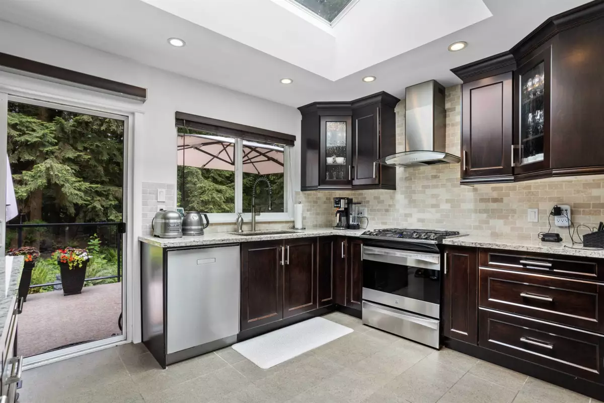 Guest Bathroom Photo of 2606 Hawser Avenue, Coquitlam, BC