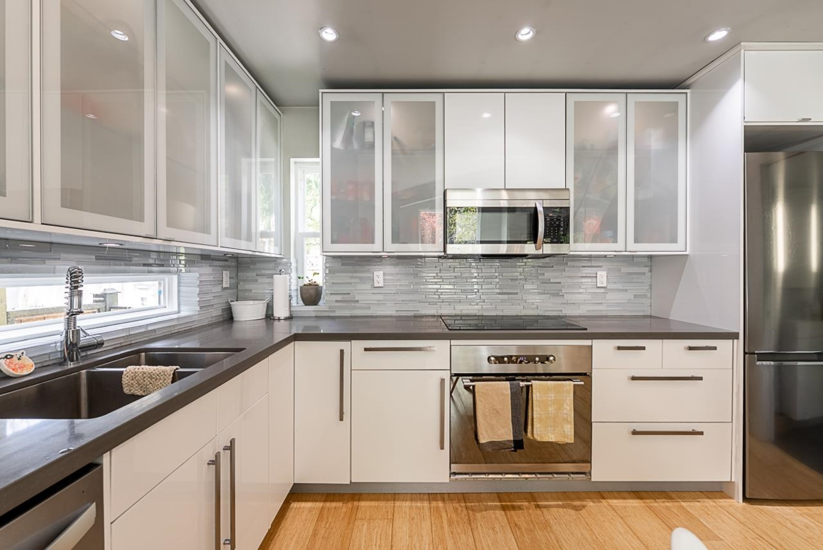 Outdoor Deck Photo of 341 W 22nd Avenue, Vancouver, BC