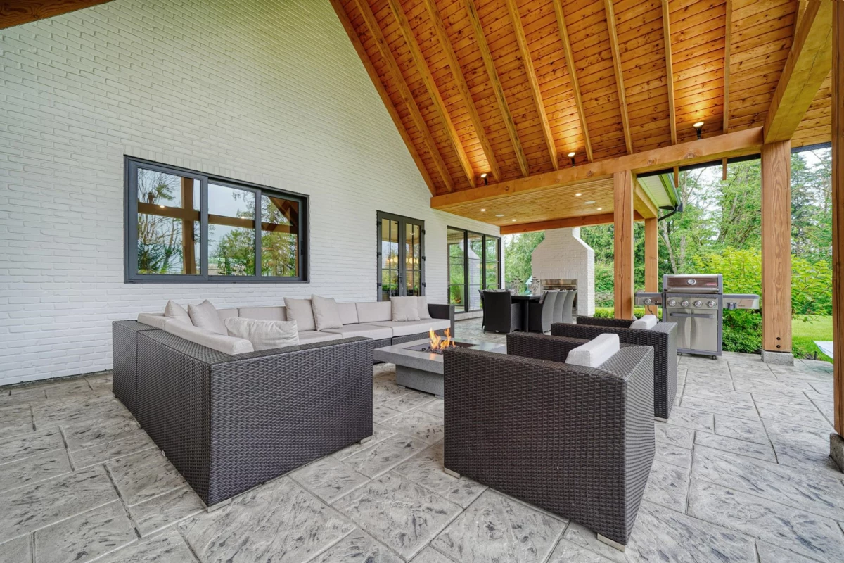 Entry Foyer Photo of 24968 28 Avenue, Langley, BC