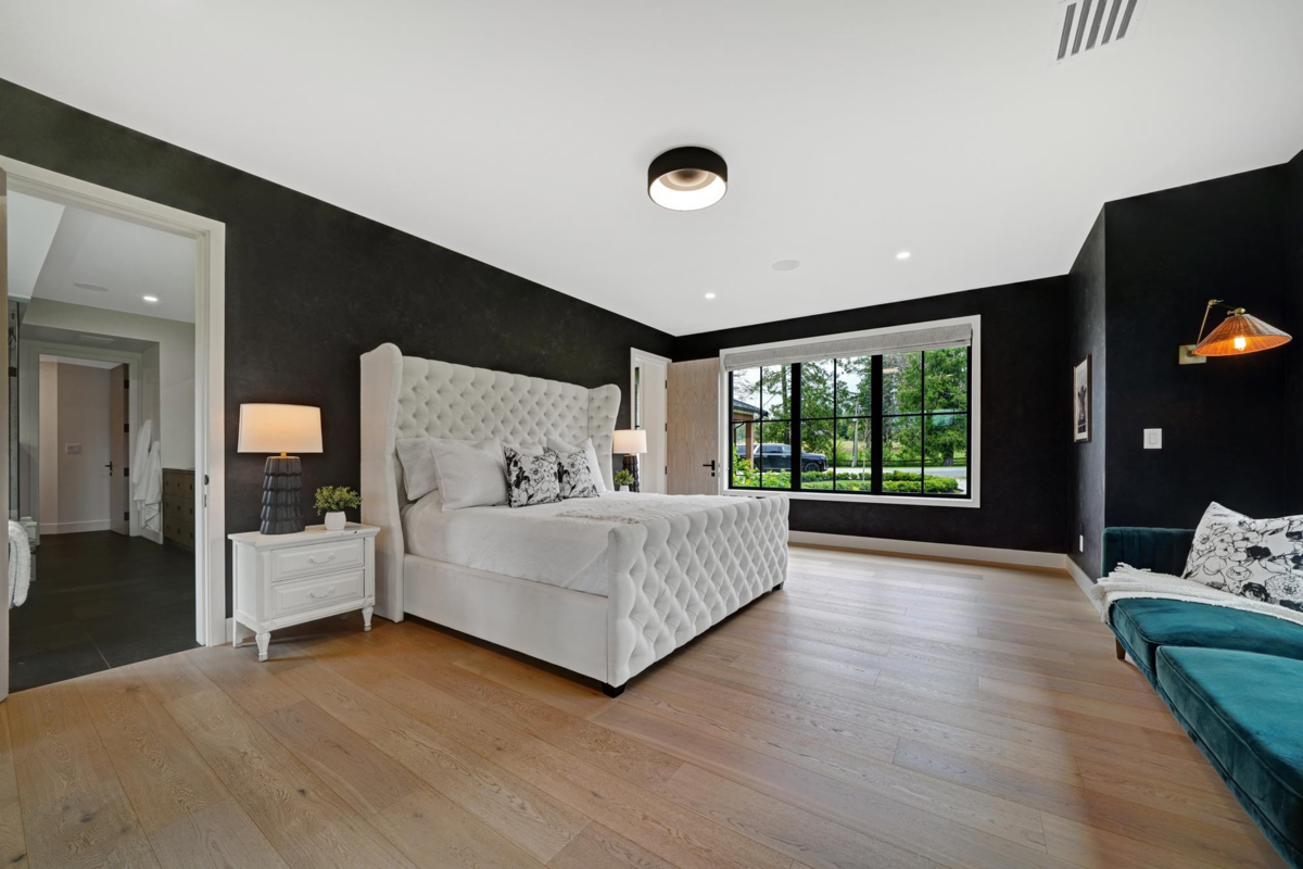 Kitchen Photo of 24968 28 Avenue, Langley, BC