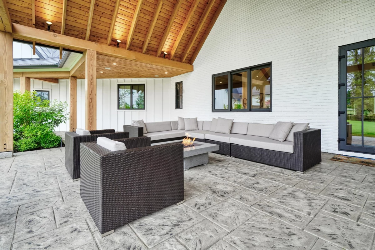 Laundry Room Photo of 24968 28 Avenue, Langley, BC