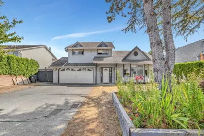 12848 65 Avenue, Surrey, BC, Surrey — Single Family Residence for sale