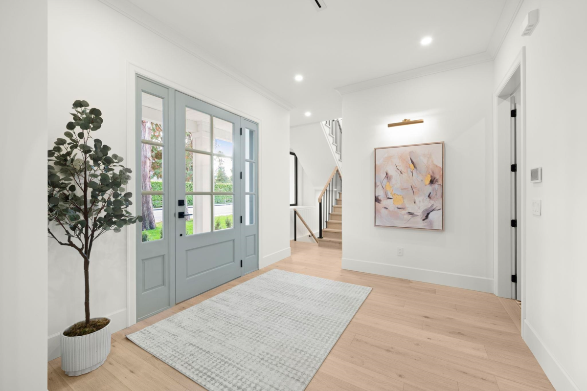 Family Room Photo of 1204 Stellers Jay Place, Tsawwassen, BC