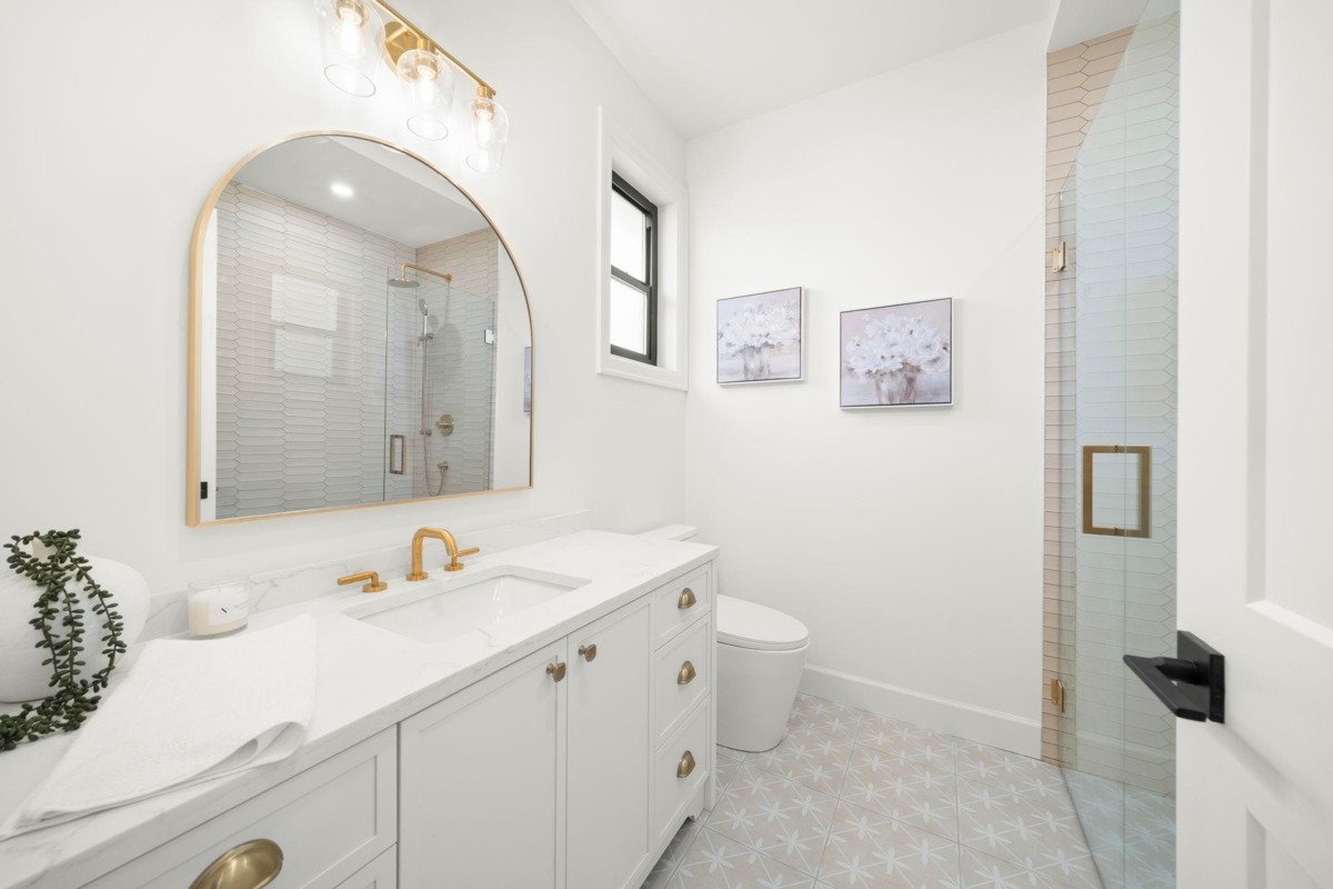 Garden / Landscaping Photo of 1204 Stellers Jay Place, Tsawwassen, BC