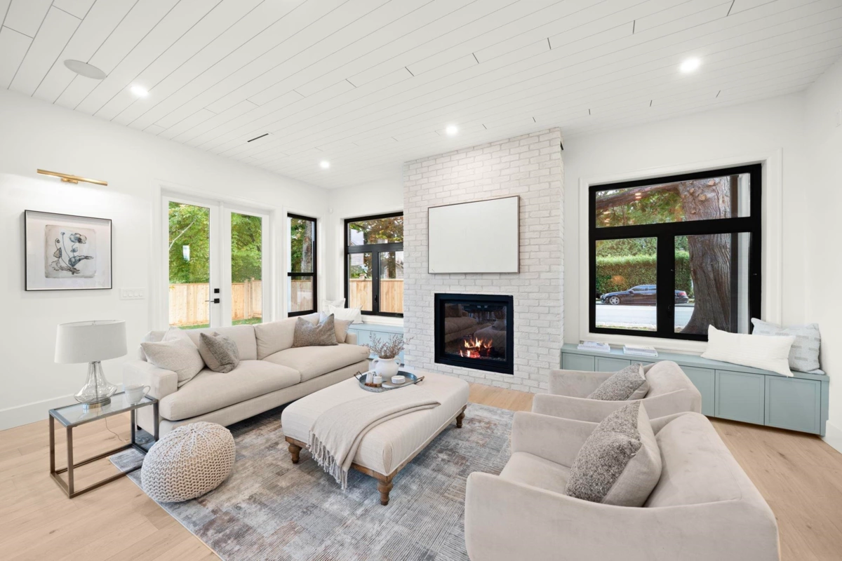 Kitchen Island Photo of 1204 Stellers Jay Place, Tsawwassen, BC