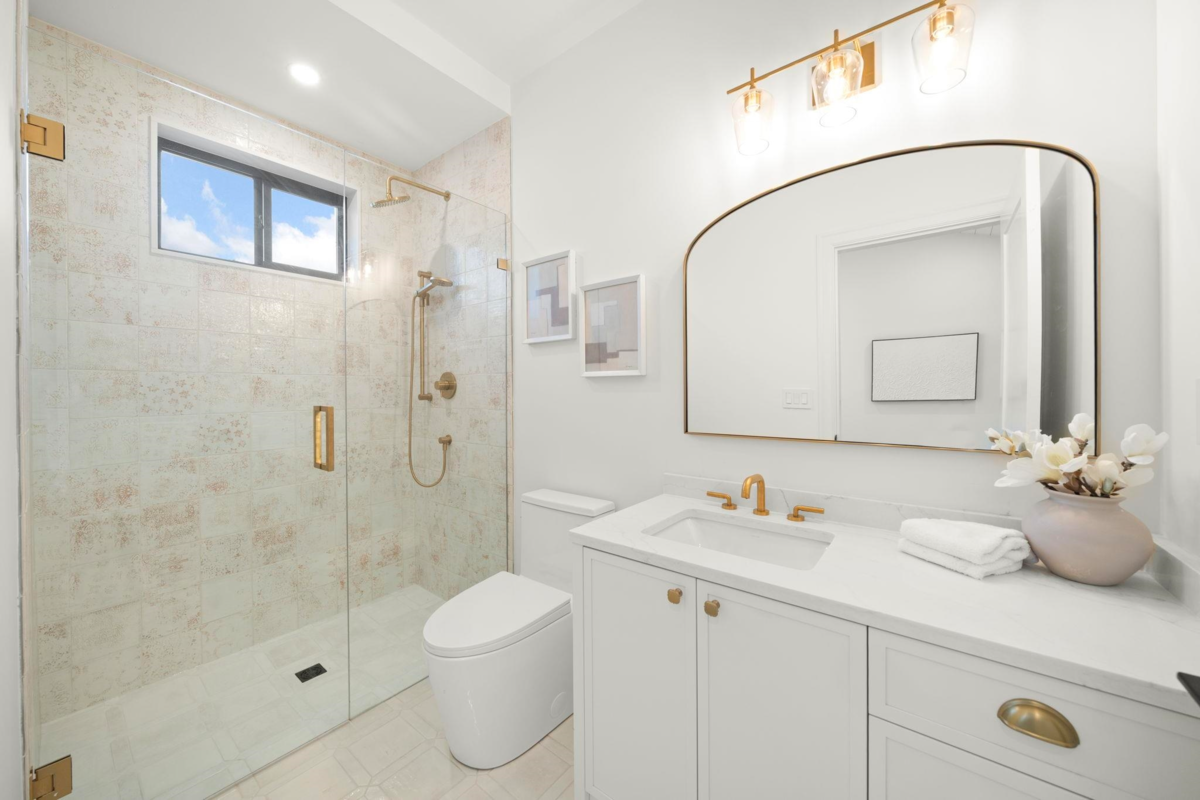 Outdoor Patio Photo of 1204 Stellers Jay Place, Tsawwassen, BC